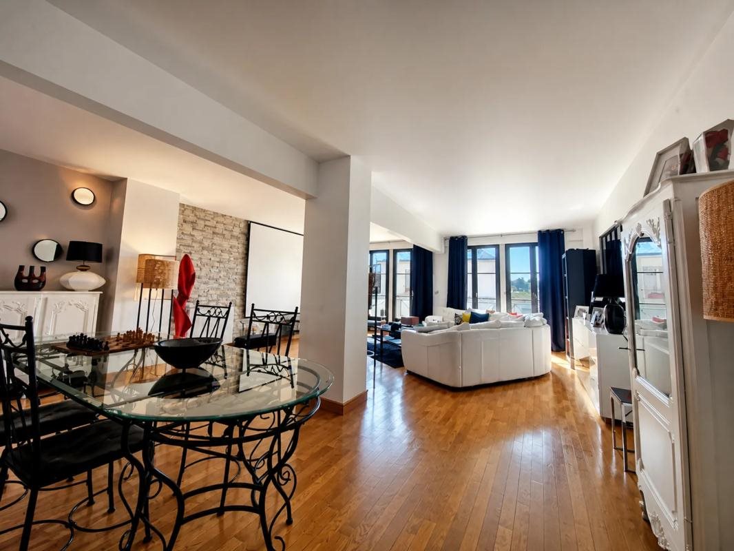 Appartement à vendre, 180m², Épernon