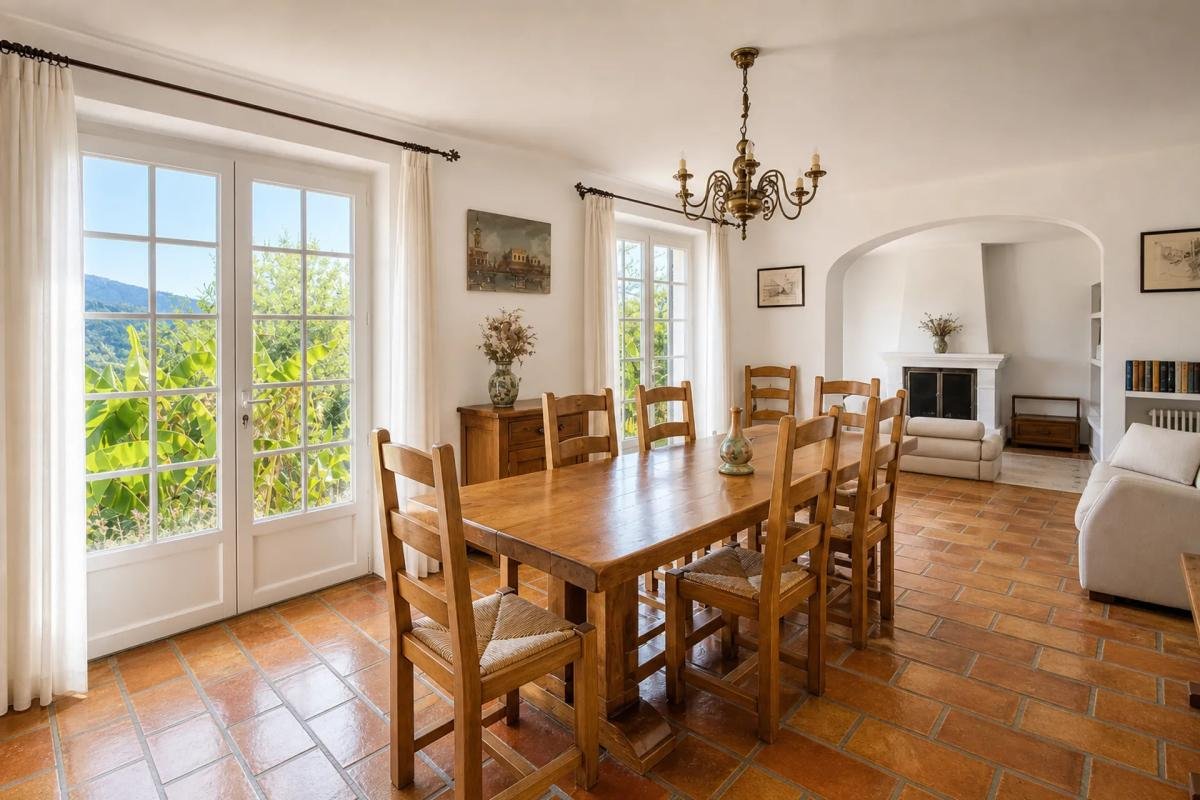 Maison à vendre, 160m², Le Bar-sur-Loup