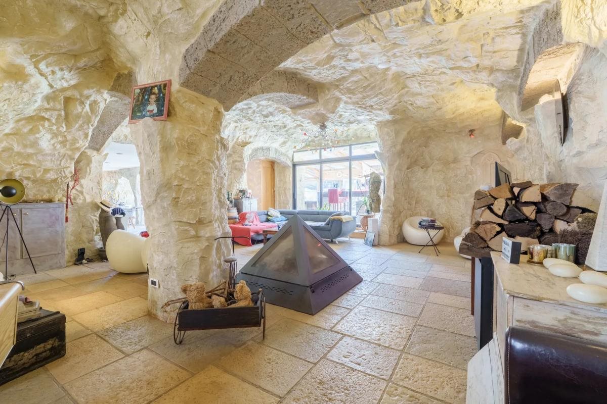 Maison à vendre, 550m², Mirecourt