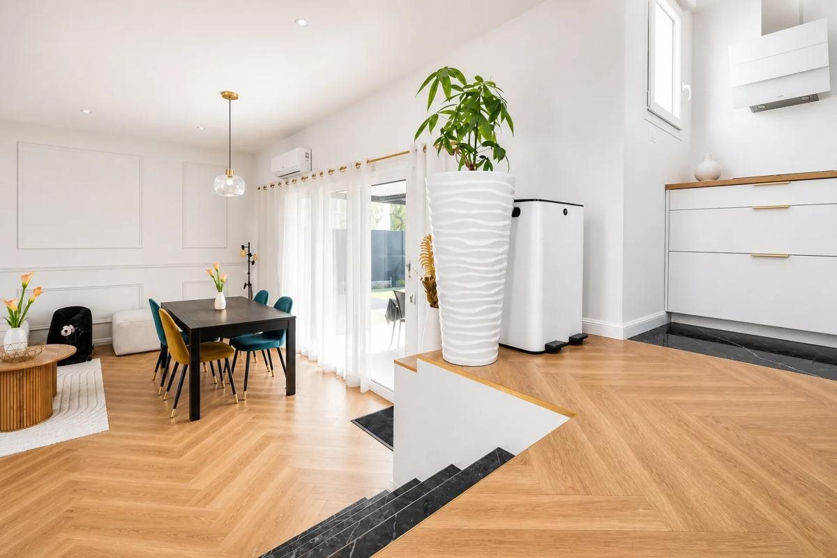 Maison à vendre, 104m², Laval