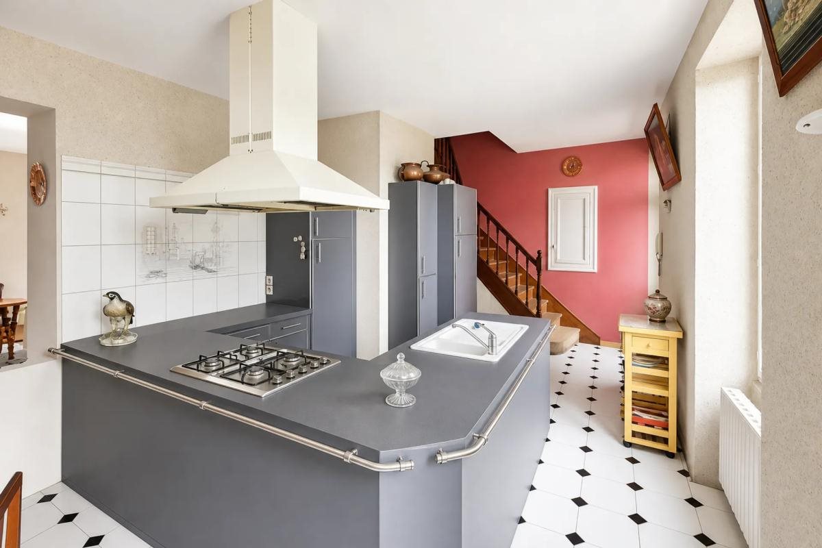 Maison à vendre, 90m², Mehun-sur-Yèvre