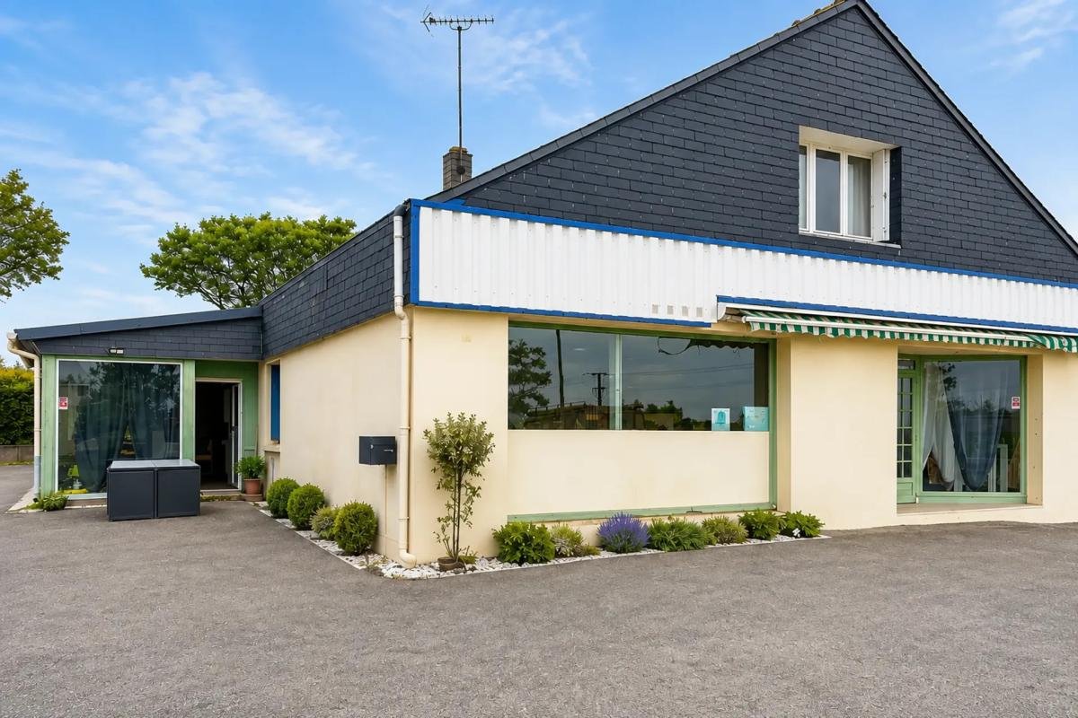 Maison à vendre, 250m², Plouguenast-Langast