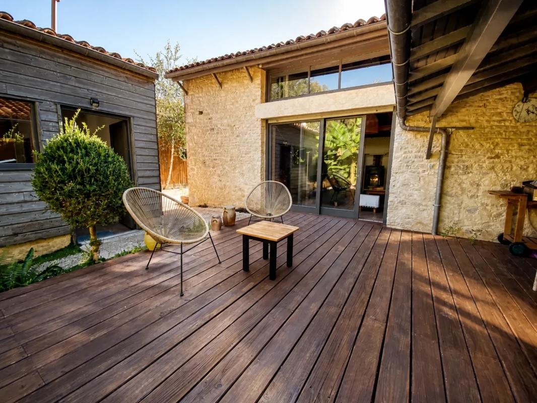 Maison à vendre, 212m², Saint-Fraigne