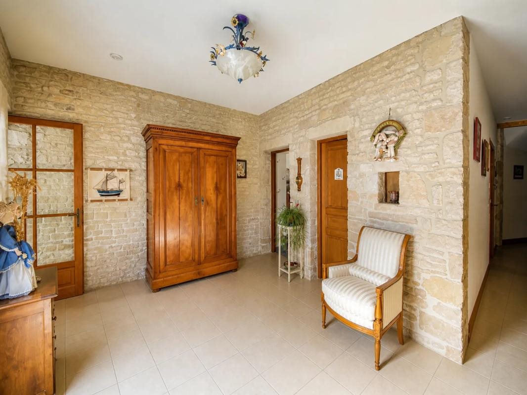 Maison à vendre, 234m², Villefagnan
