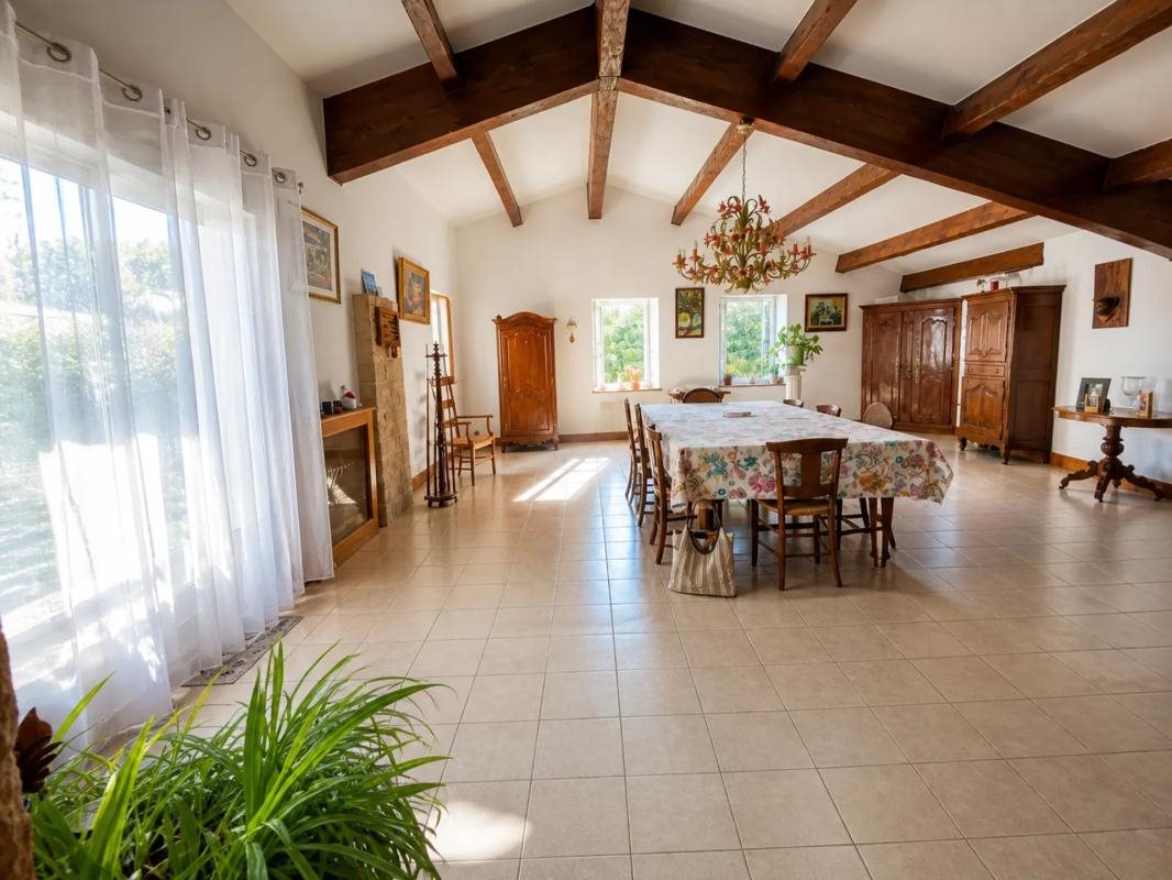 Maison à vendre, 234m², Villefagnan