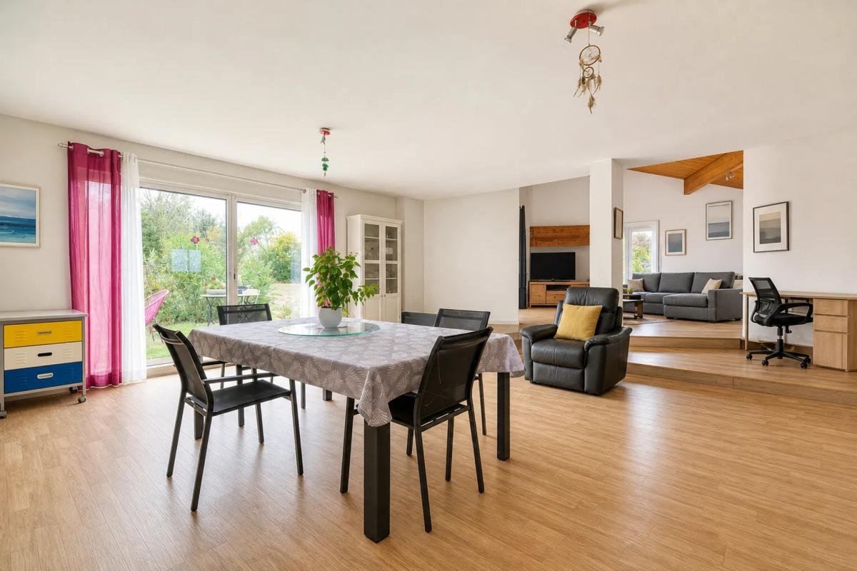 Maison à vendre, 187m², Mondouzil