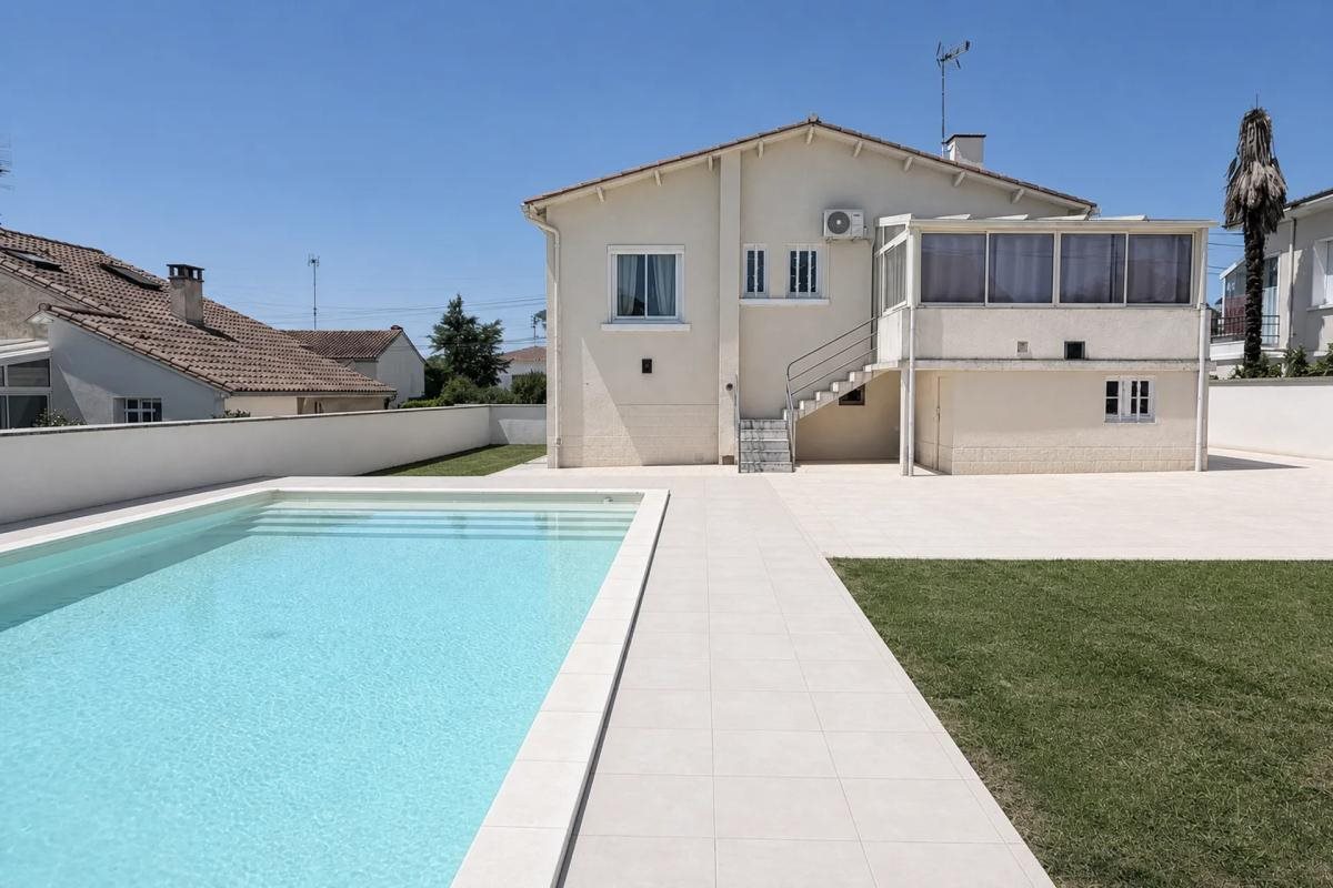 Maison à vendre, 135m², Bergerac