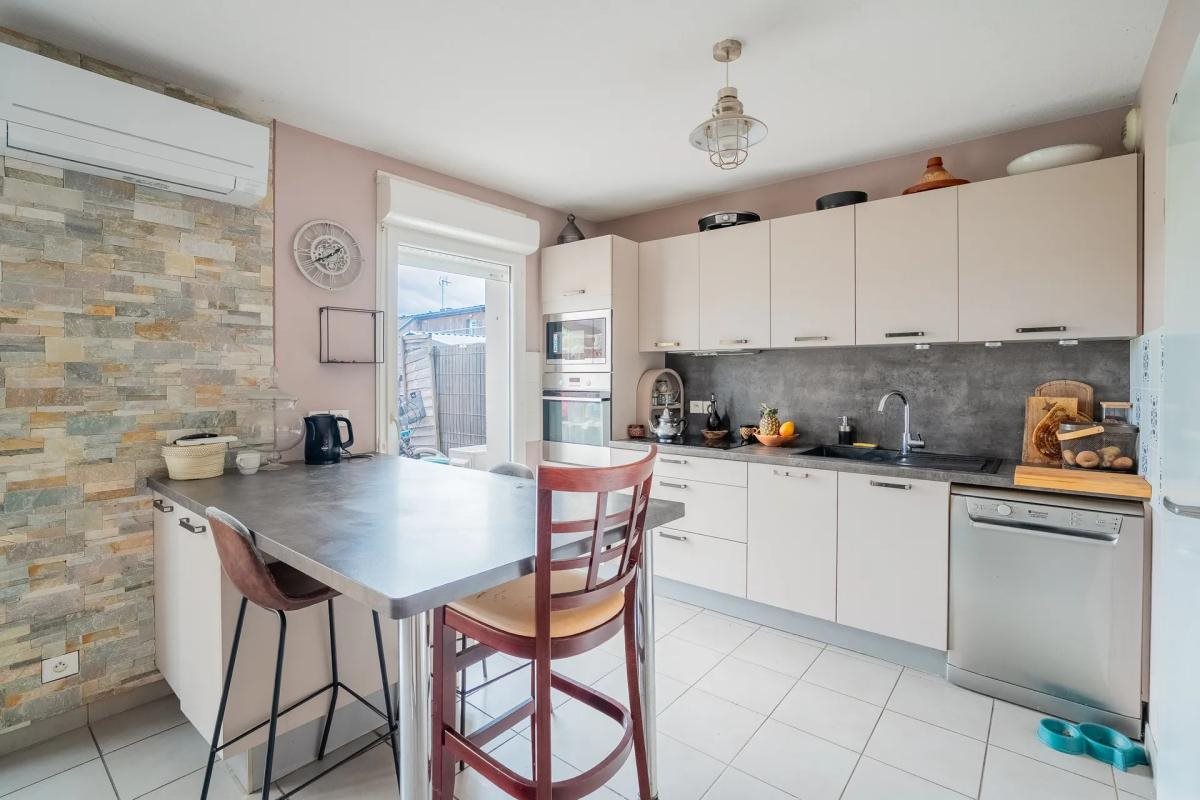 Maison à vendre, 82m², Carbon-Blanc