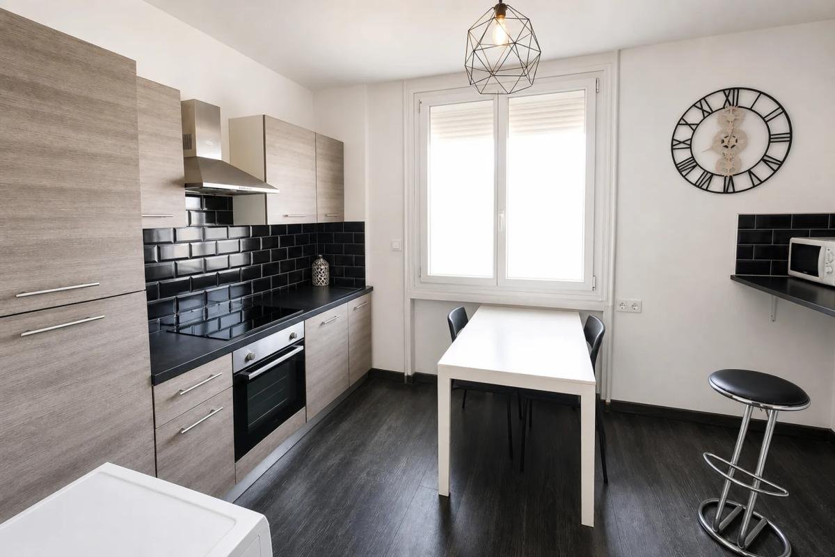 Appartement à vendre, 139m², Saint-Etienne