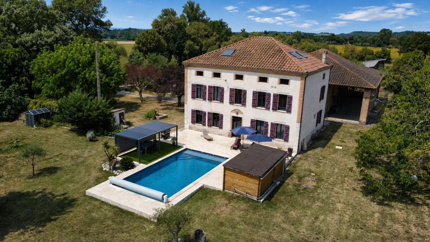 Maison à vendre, 319m², Bioule