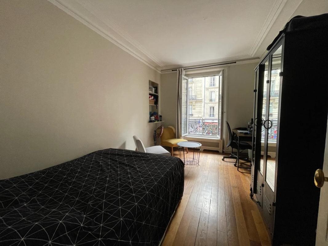 Appartement à vendre, 56m², Paris 18ème