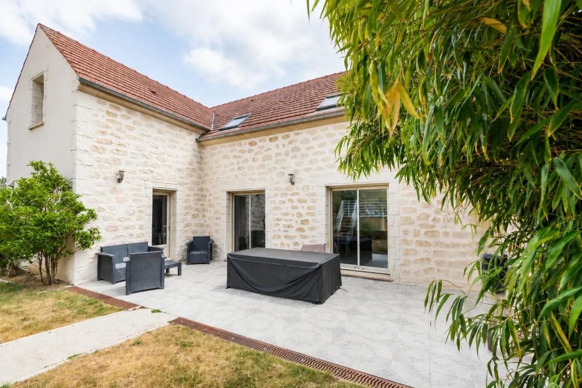 Maison à vendre, 180m², Jambville