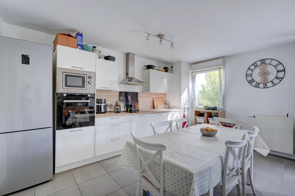 Appartement à vendre, 81m², Vénissieux