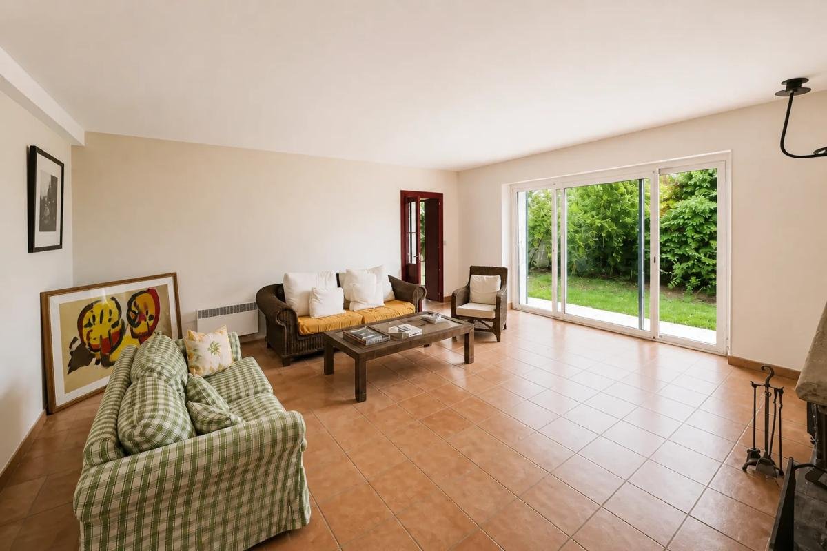Maison à vendre, 161m², Jau-Dignac-et-Loirac