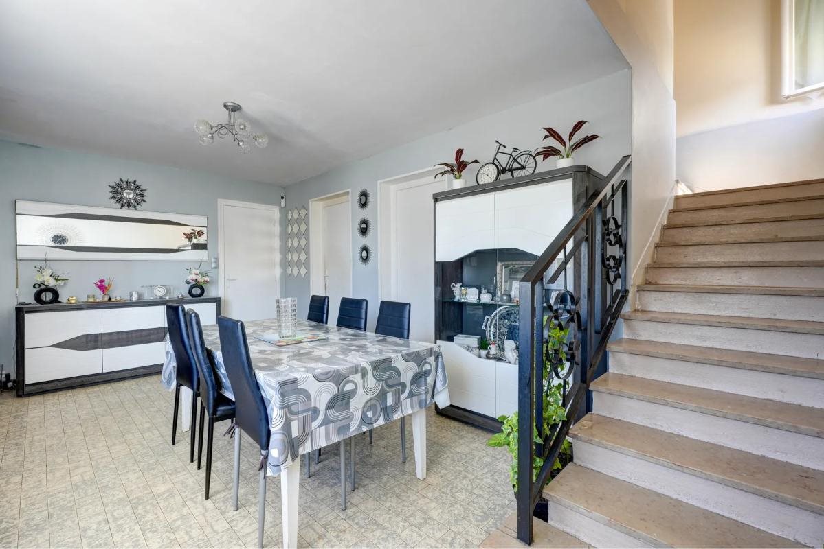 Maison à vendre, 180m², Vaulx-en-Velin