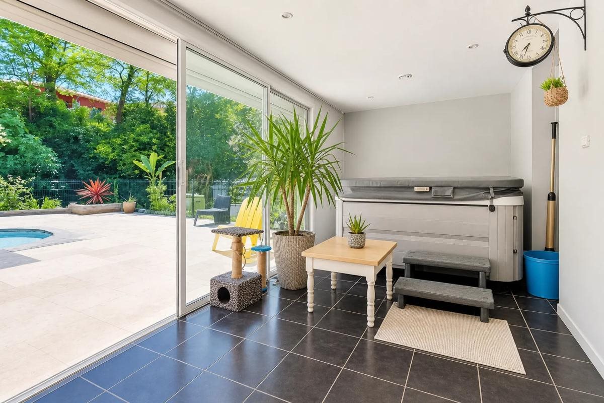 Maison à vendre, 368m², Châteauneuf-sur-Isère