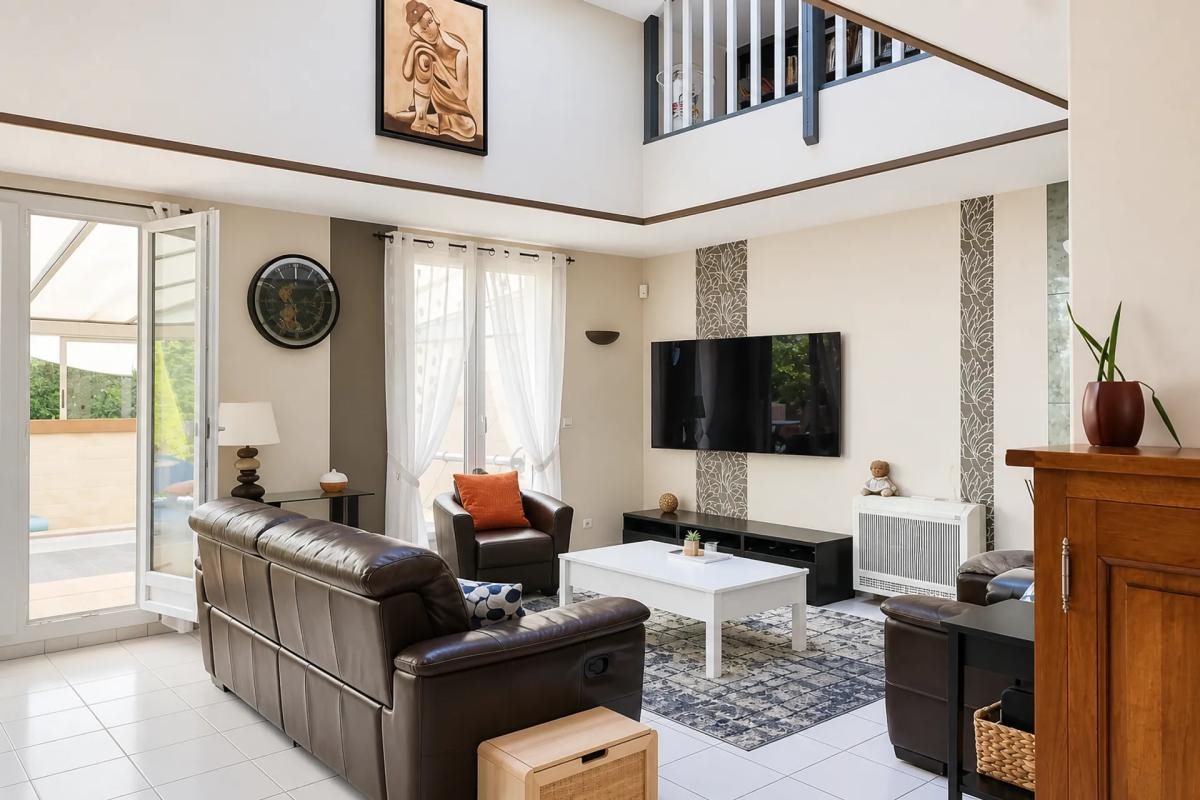 Maison à vendre, 202m², Lésigny