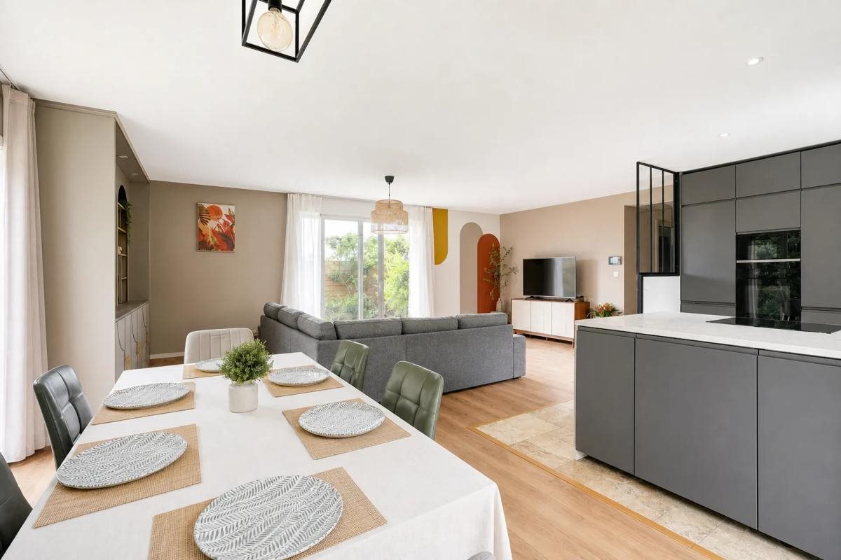 Maison à vendre, 130m², Pierre-Bénite