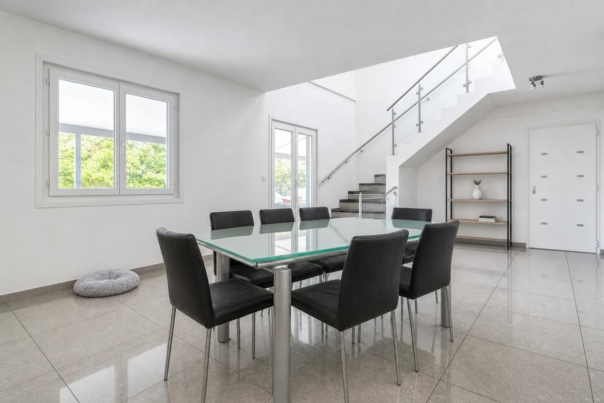 Maison à vendre, 166m², Mimet