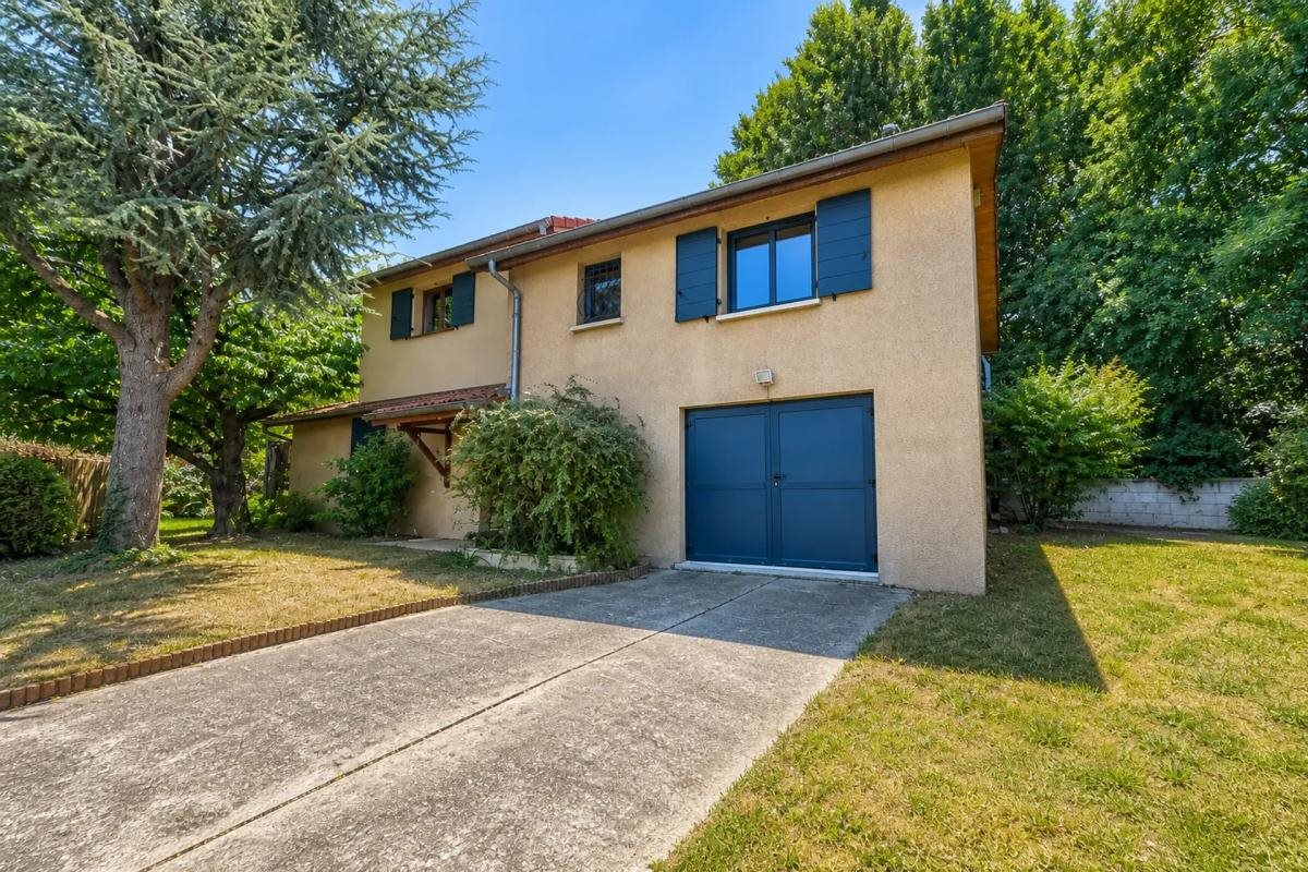 Maison à vendre, 170m², Saint-Laurent-de-Mure