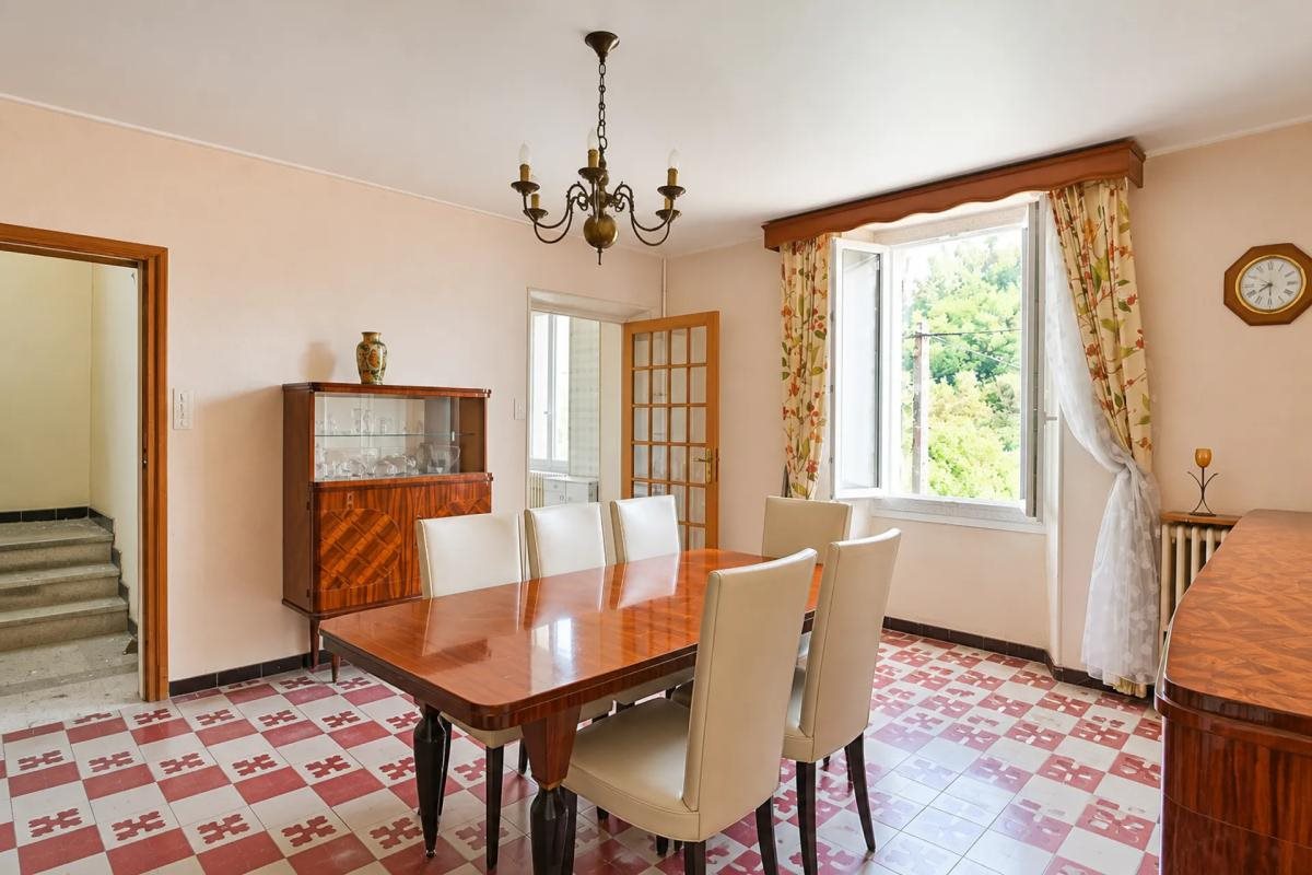 Maison à vendre, 300m², Bessèges