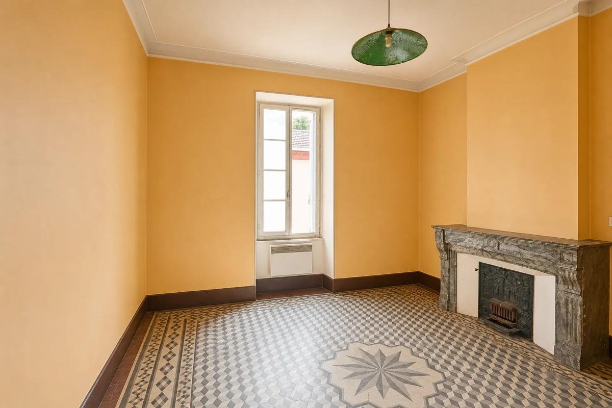Appartement à vendre, 250m², Alès