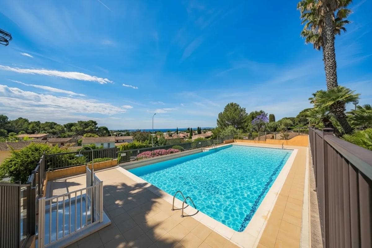 Appartement à vendre, 69m², Saint-Raphaël