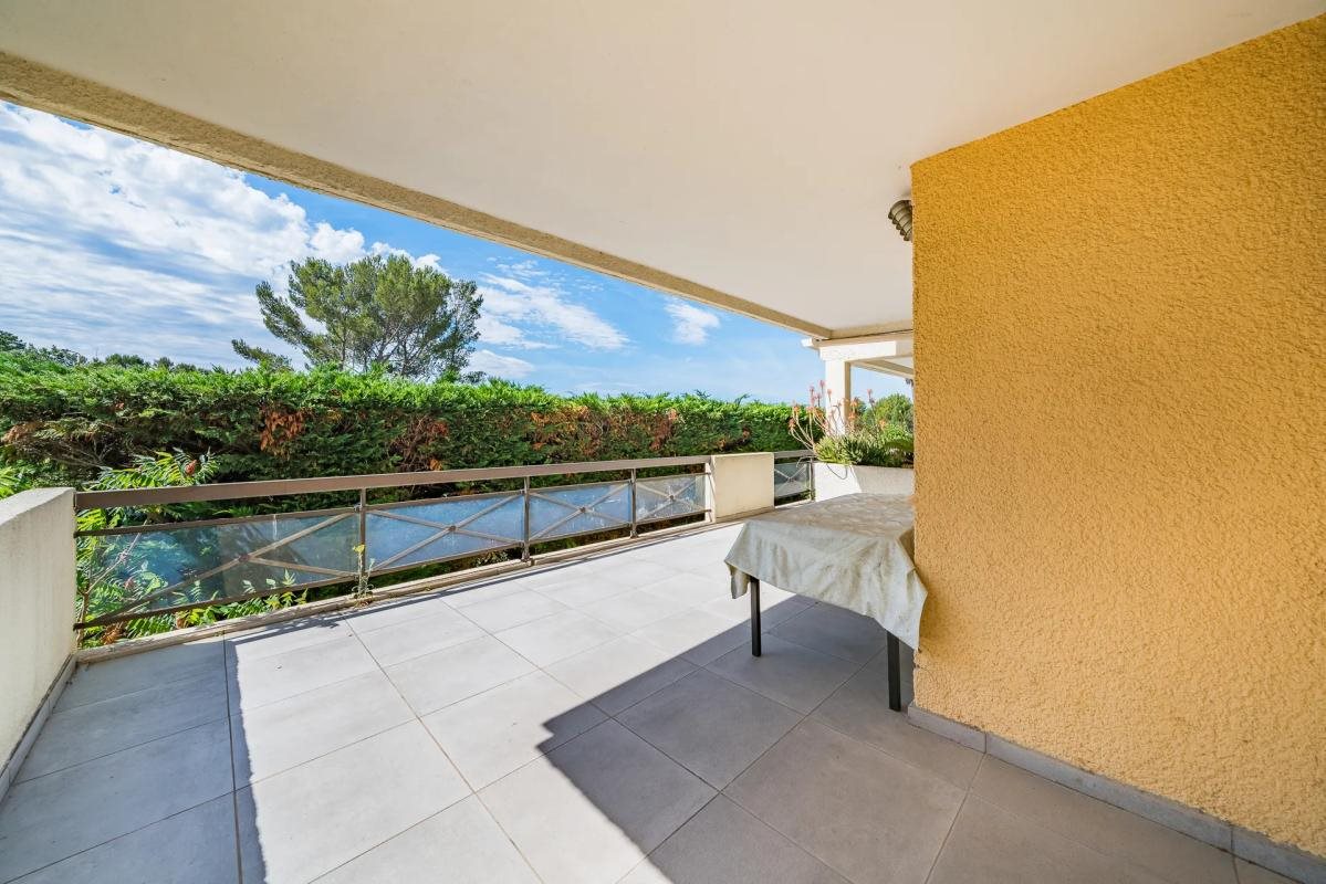 Appartement à vendre, 69m², Saint-Raphaël