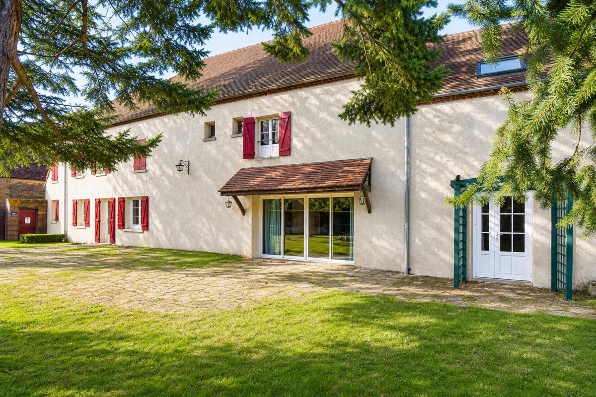 Maison à vendre, 319m², Saintigny