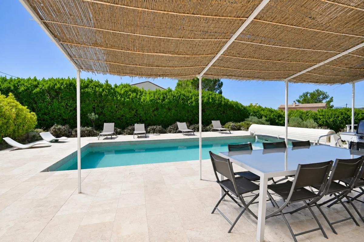 Maison à vendre, 180m², Barjac