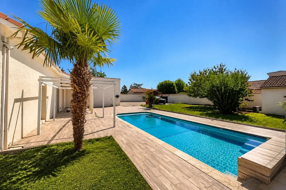 Maison à vendre, 130m², Lapeyrouse-Mornay