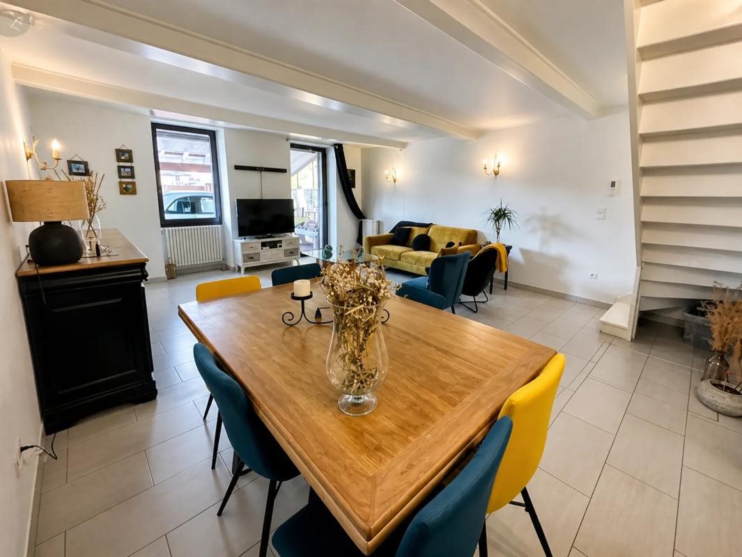Maison à vendre, 122m², Pont-de-Chéruy