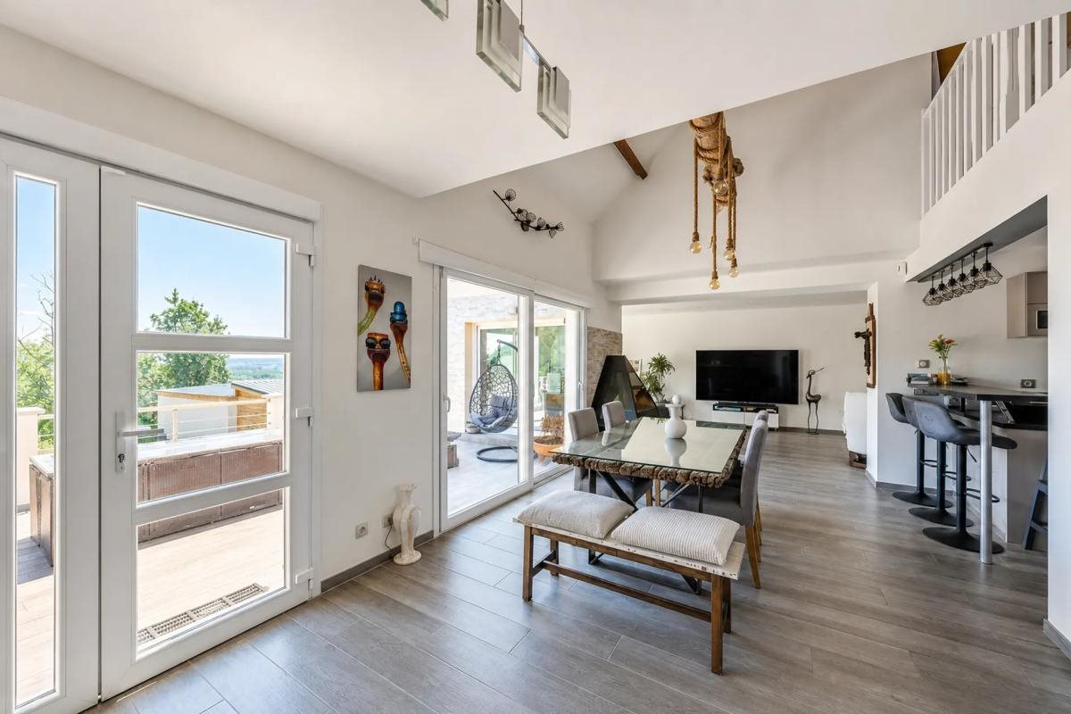 Maison à vendre, 239m², Linas