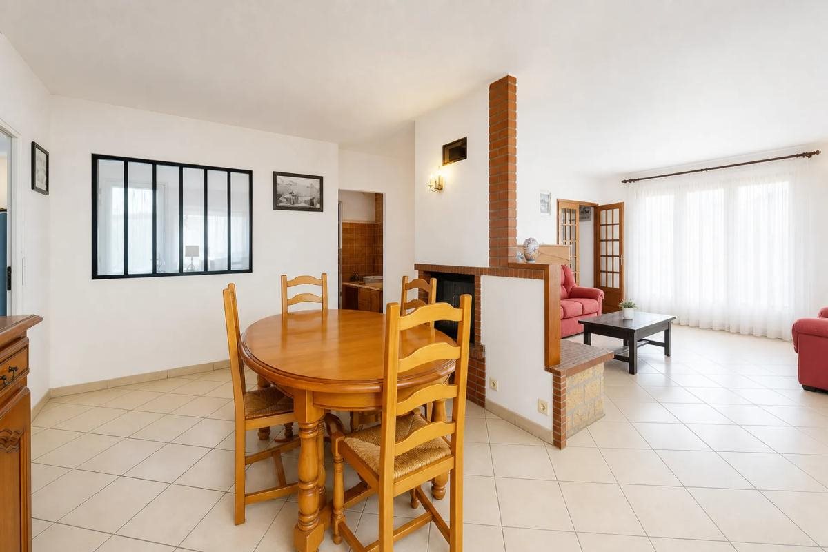 Maison à vendre, 164m², Pia