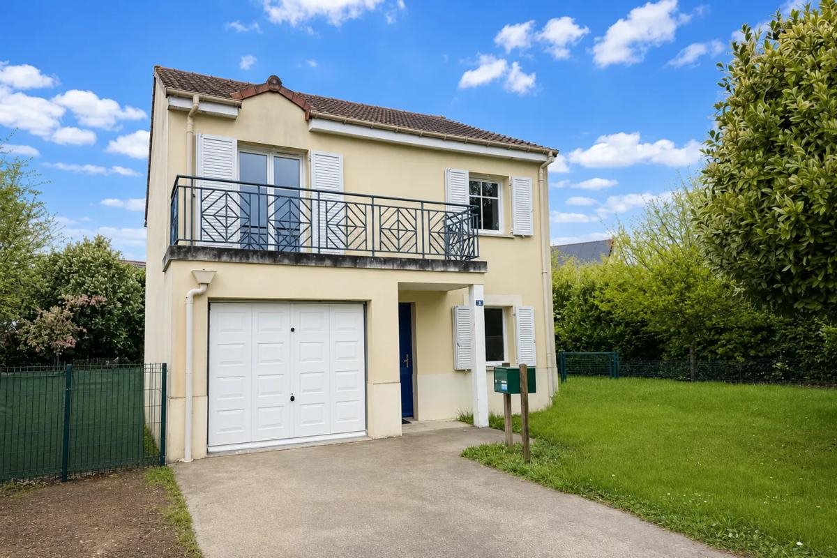 Maison à vendre, 98m², Angerville