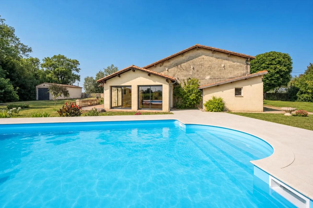 Maison à vendre, 400m², Ambès