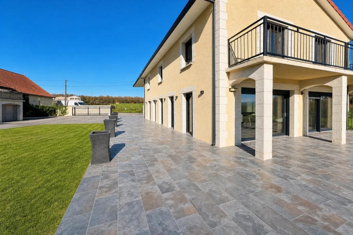 Maison à vendre, 390m², Clermont-Ferrand