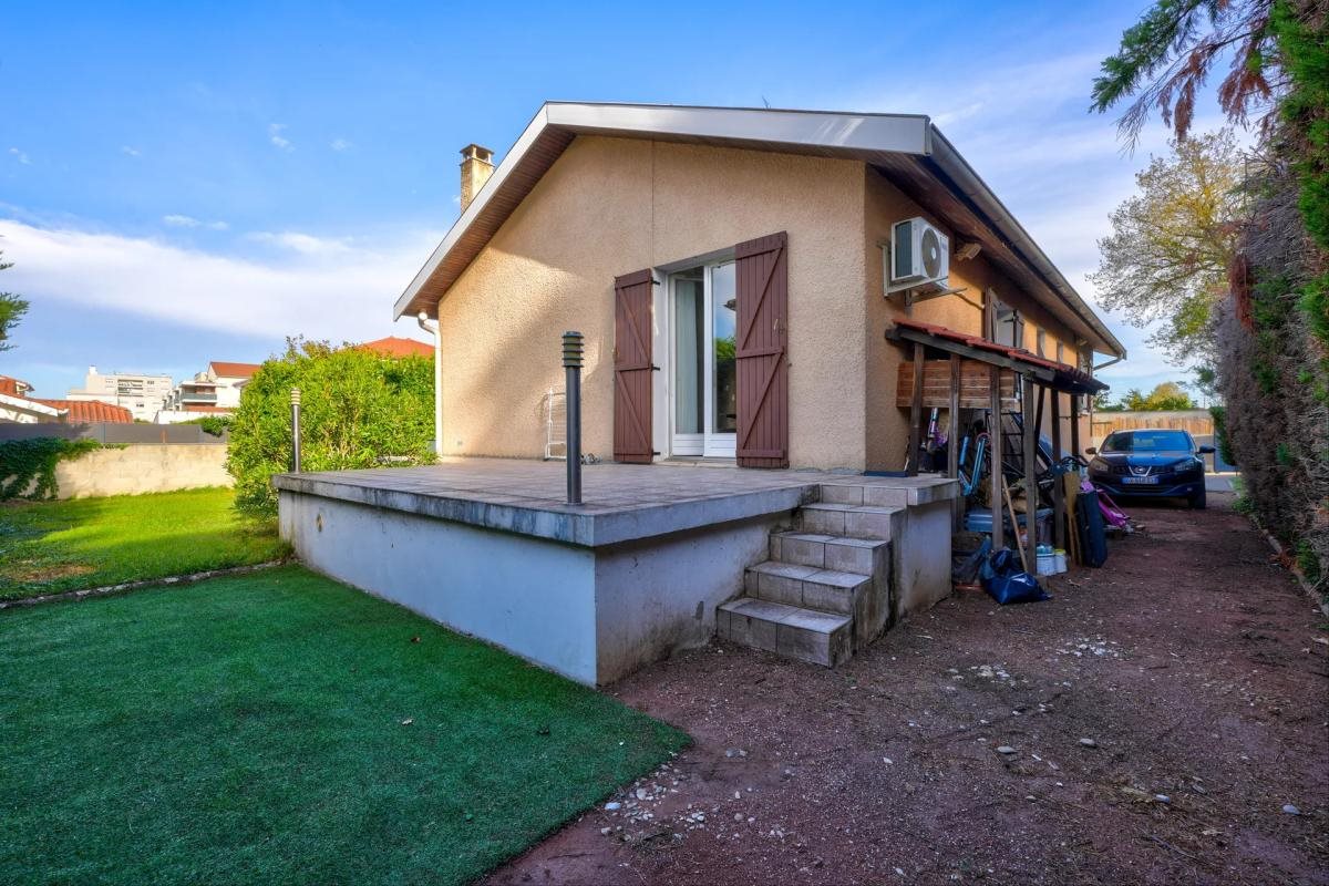 Maison à vendre, 151m², Meyzieu