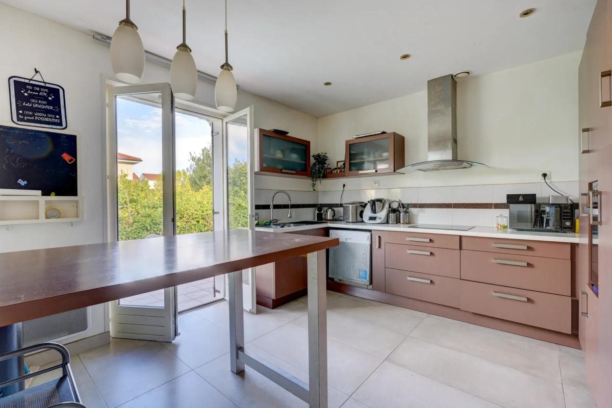 Maison à vendre, 151m², Meyzieu