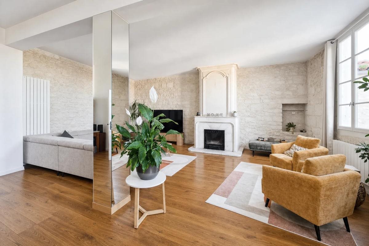 Appartement à vendre, 181m², Saintes