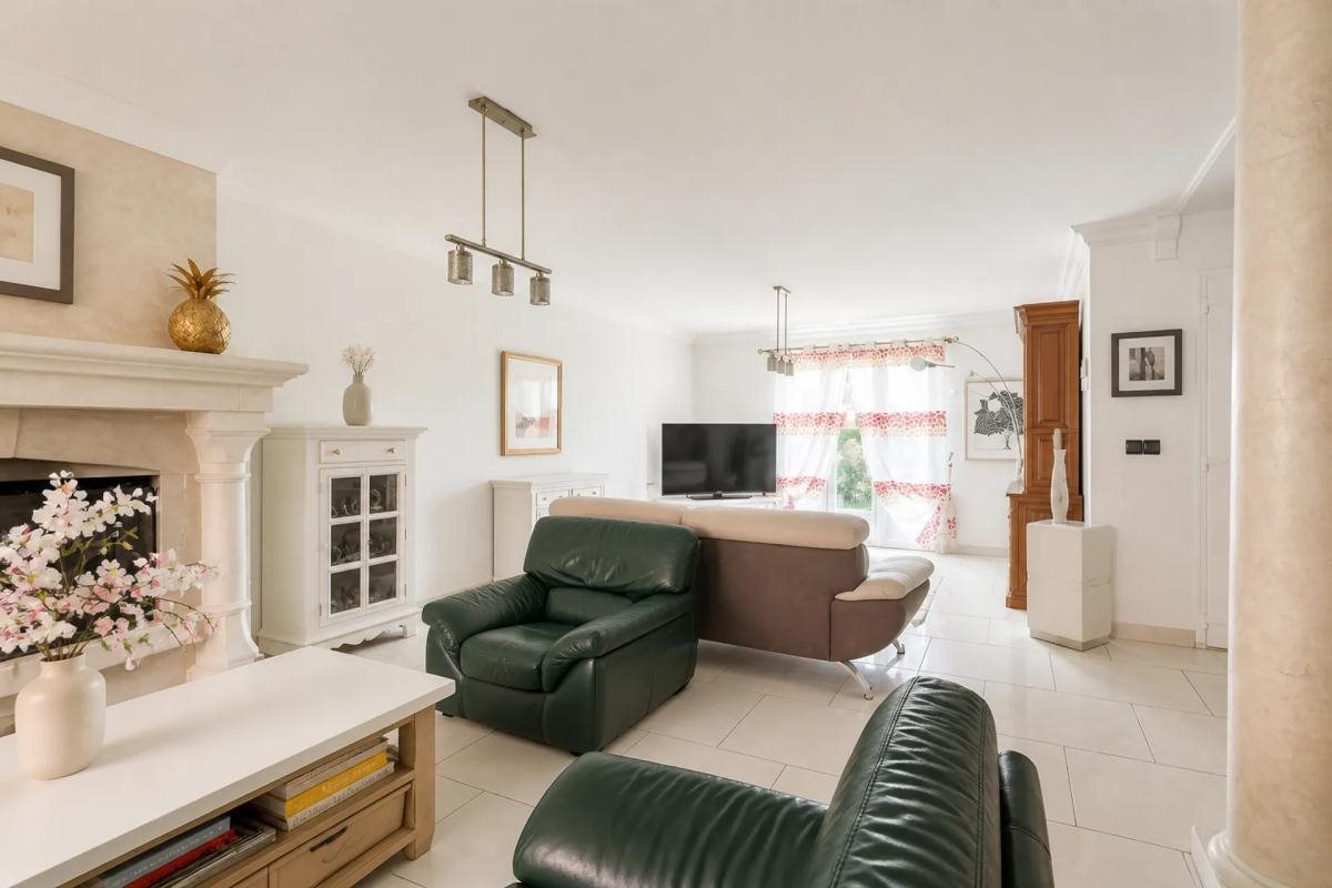 Maison à vendre, 245m², Claye-Souilly