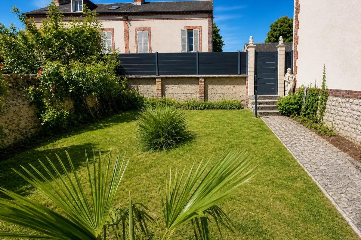 Maison à vendre, 111m², Moulins-la-Marche