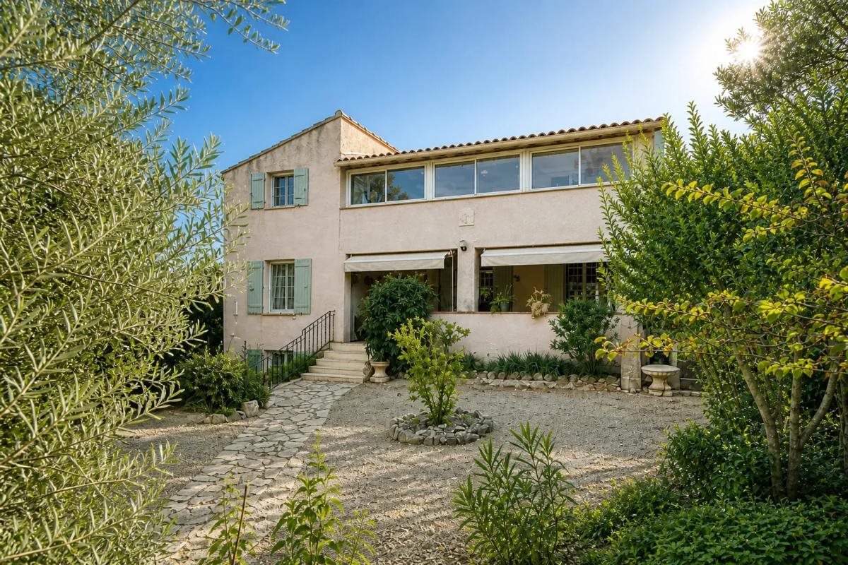 Maison à vendre, 240m², Orgon