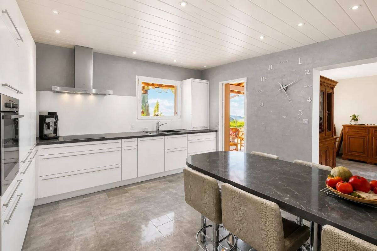 Maison à vendre, 145m², Vinzier