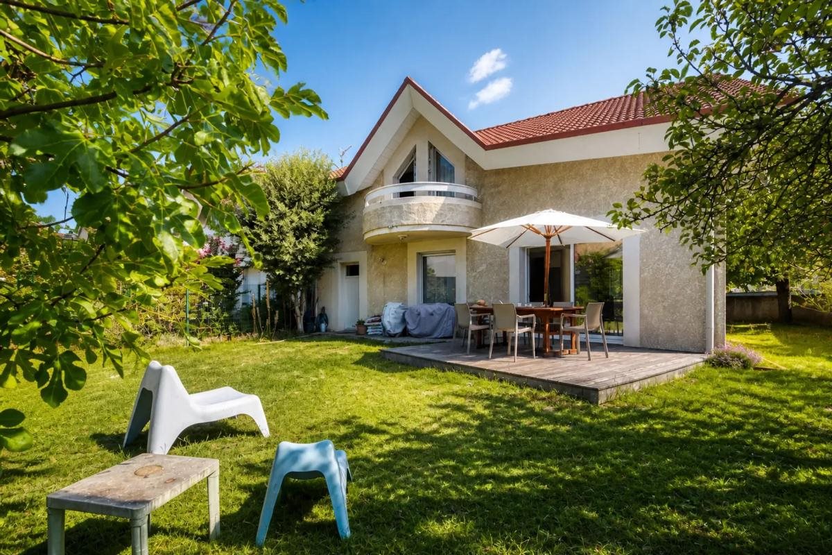 Maison à vendre, 109m², Sassenage