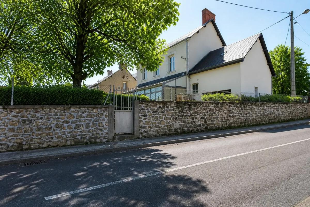 Maison à vendre, 185m², Châteaumeillant