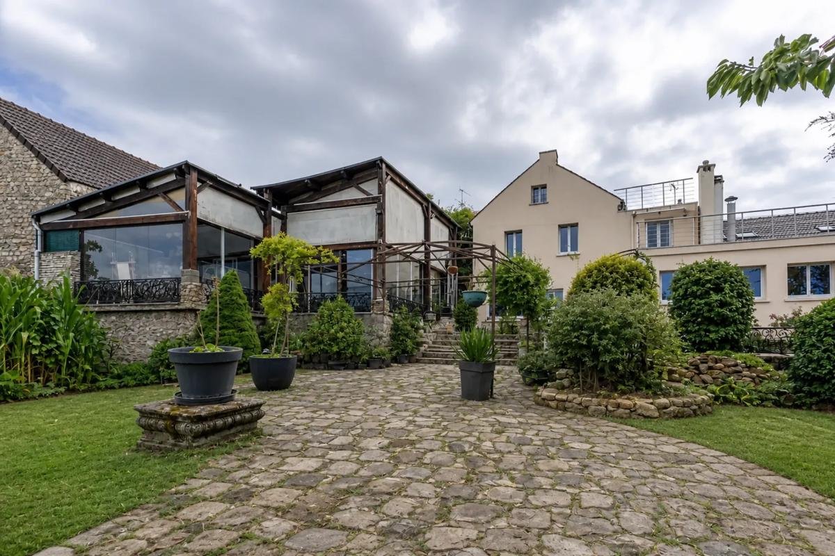 Maison à vendre, 350m², Nerville-la-Forêt
