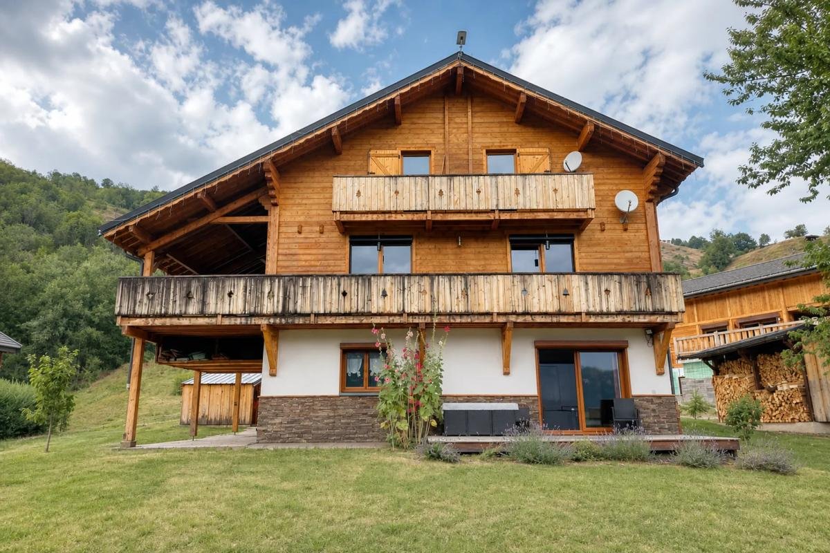 Maison à vendre, 223m², Villarembert (Le Corbier)