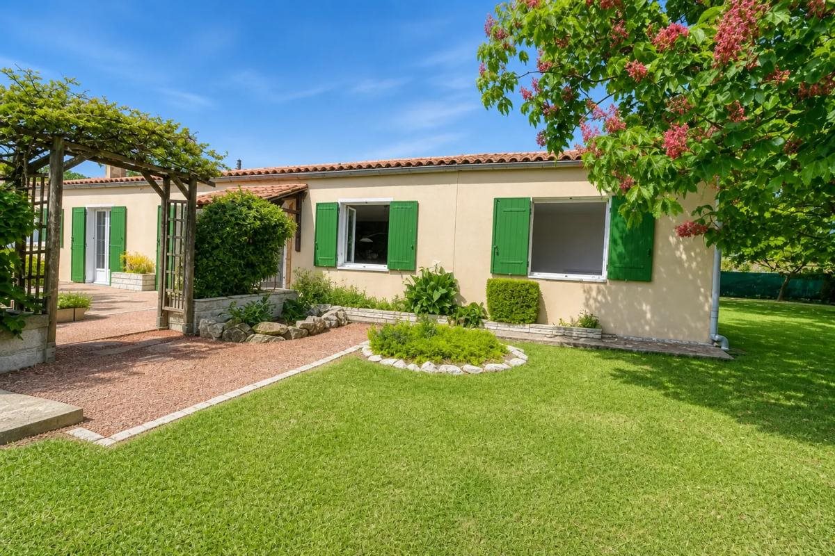 Maison à vendre, 190m², Yves