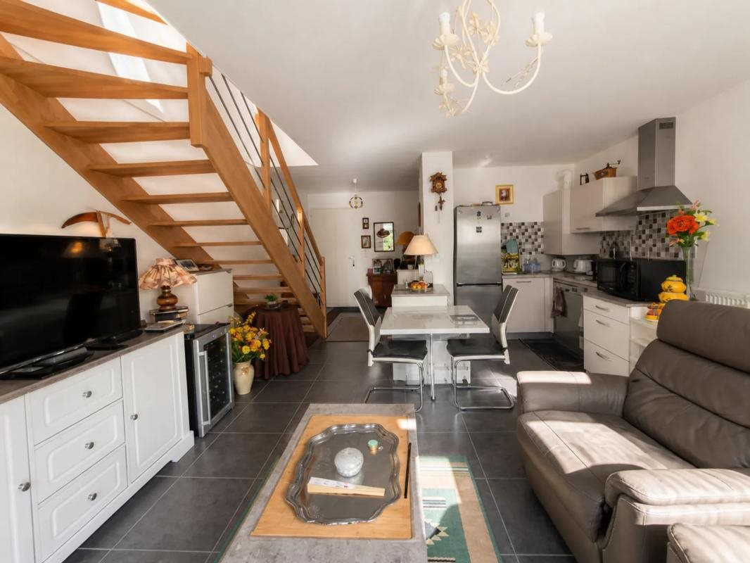 Maison à vendre, 63m², Luisant
